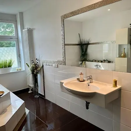 Apartment Ferienwohnung Zu Vermieten *